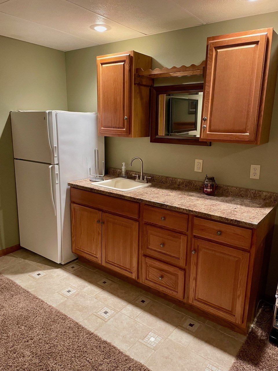 wet bar in the family room