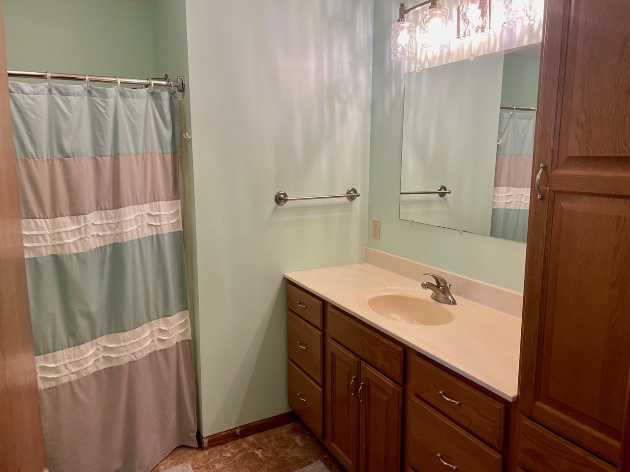 main floor full bath
