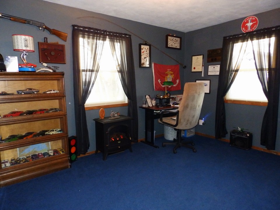 3 of 4 bedrooms or office area