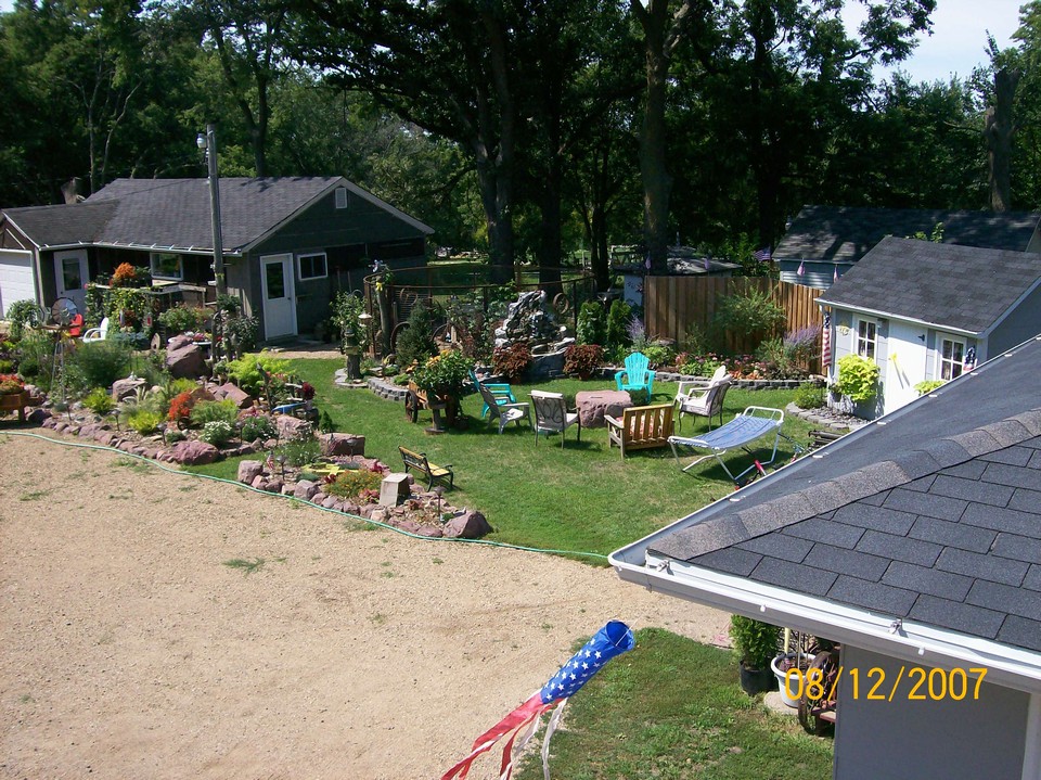 full view of backyard