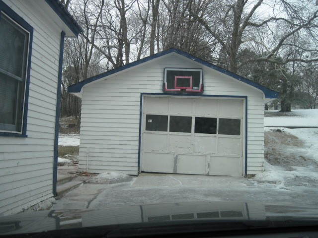 detached garage 14'x20'