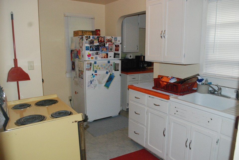 kitchen with nook