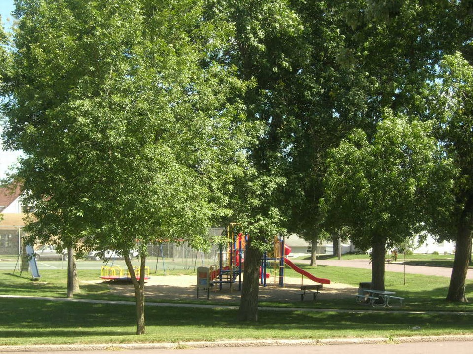 park across the street...great place for kids to play!