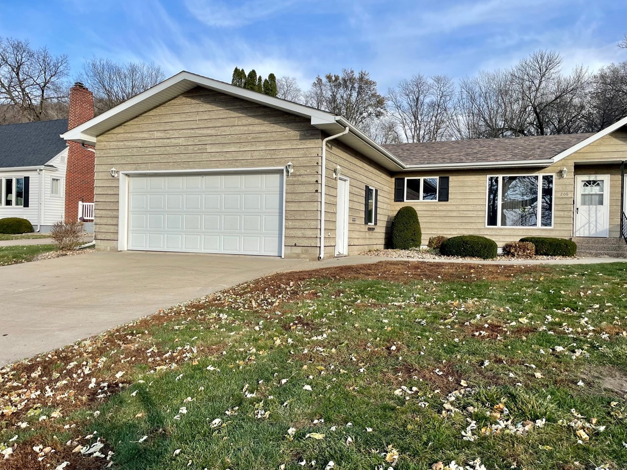 two bedroom twin home w/ full basement