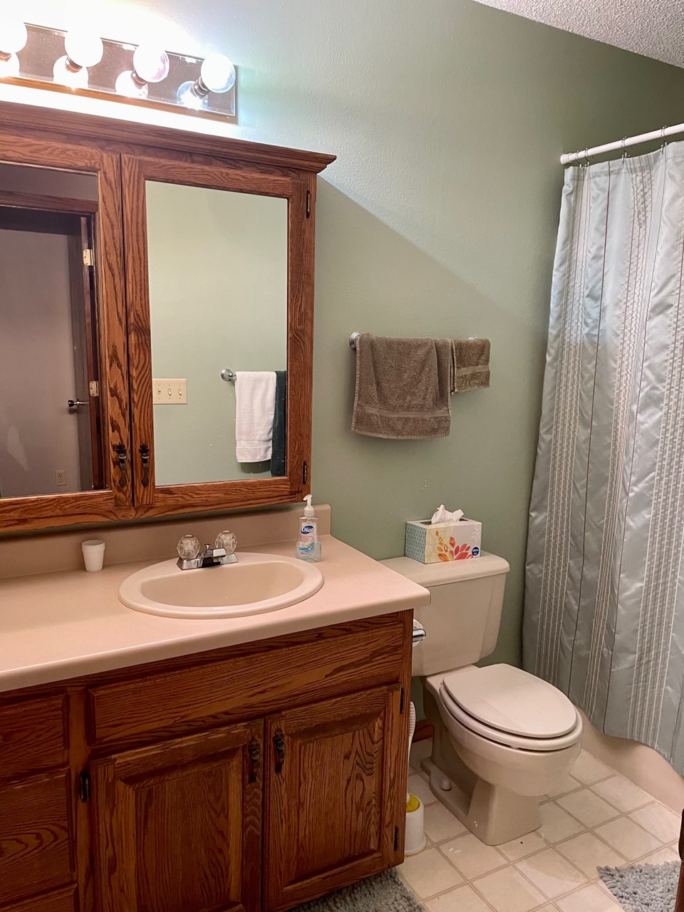 full bath on main floor
