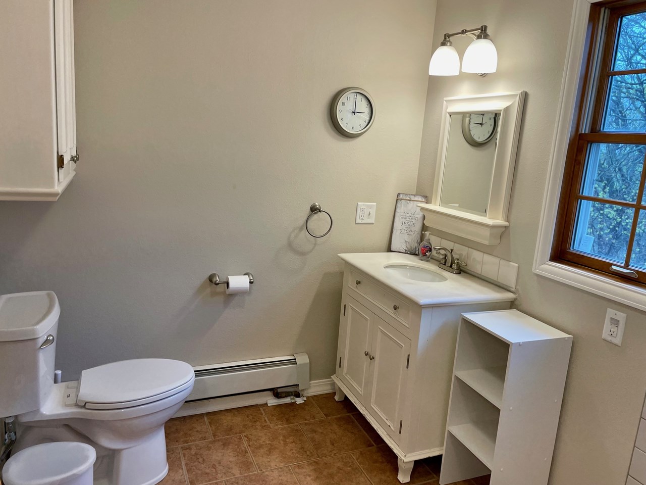 full bath on second level
