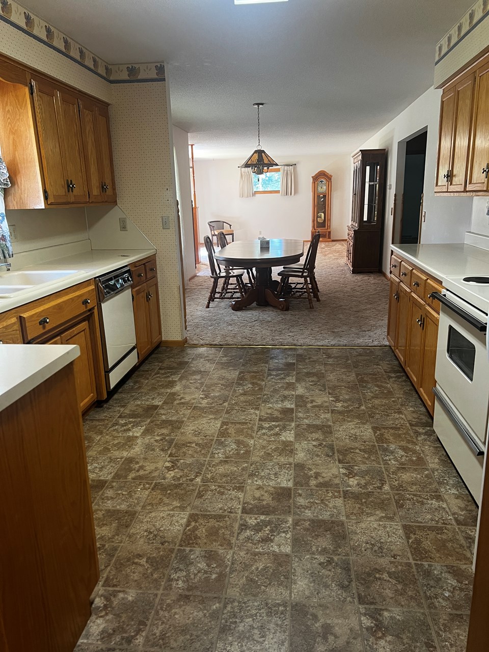 kitchen -dining to living room