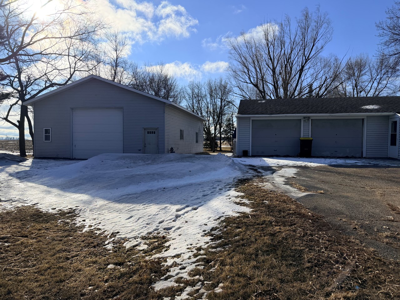 exterior of attached garage and shop