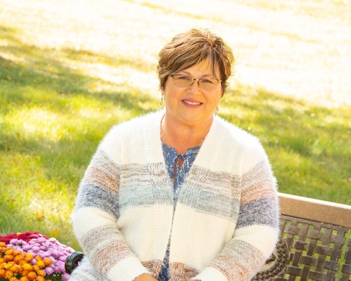 Terri Pelzel 